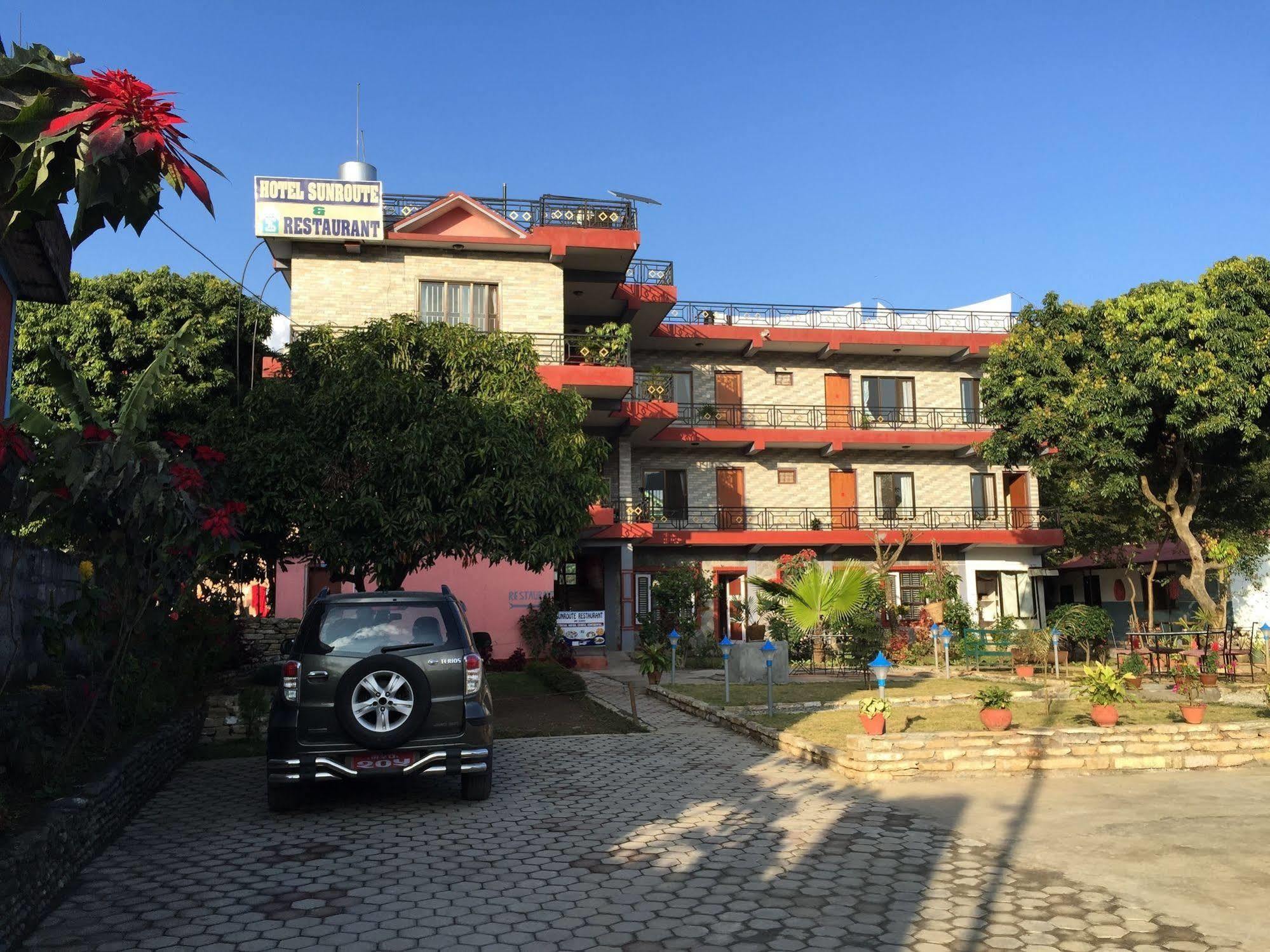 Hotel Glory Garden Покхара Экстерьер фото
